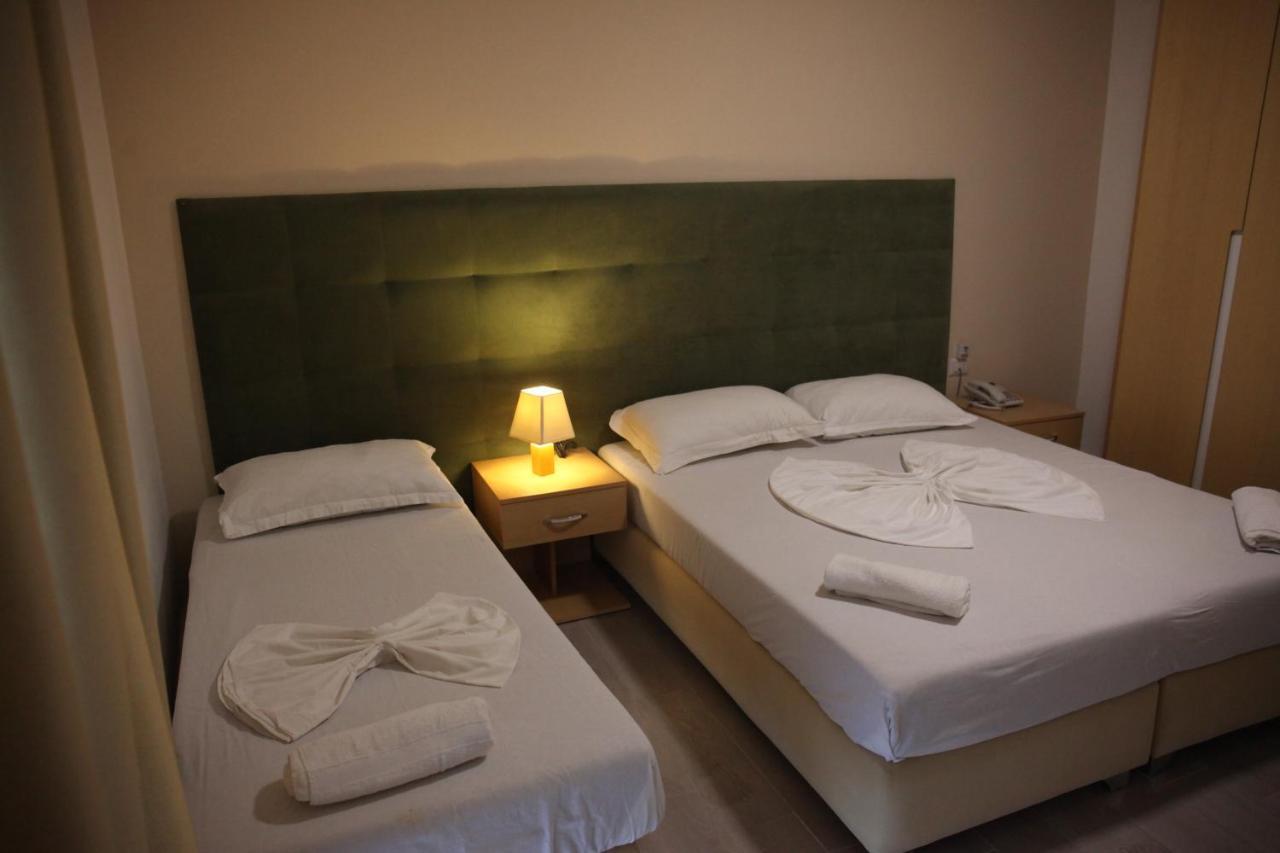 Freskia Resort Velipojë Exteriör bild
