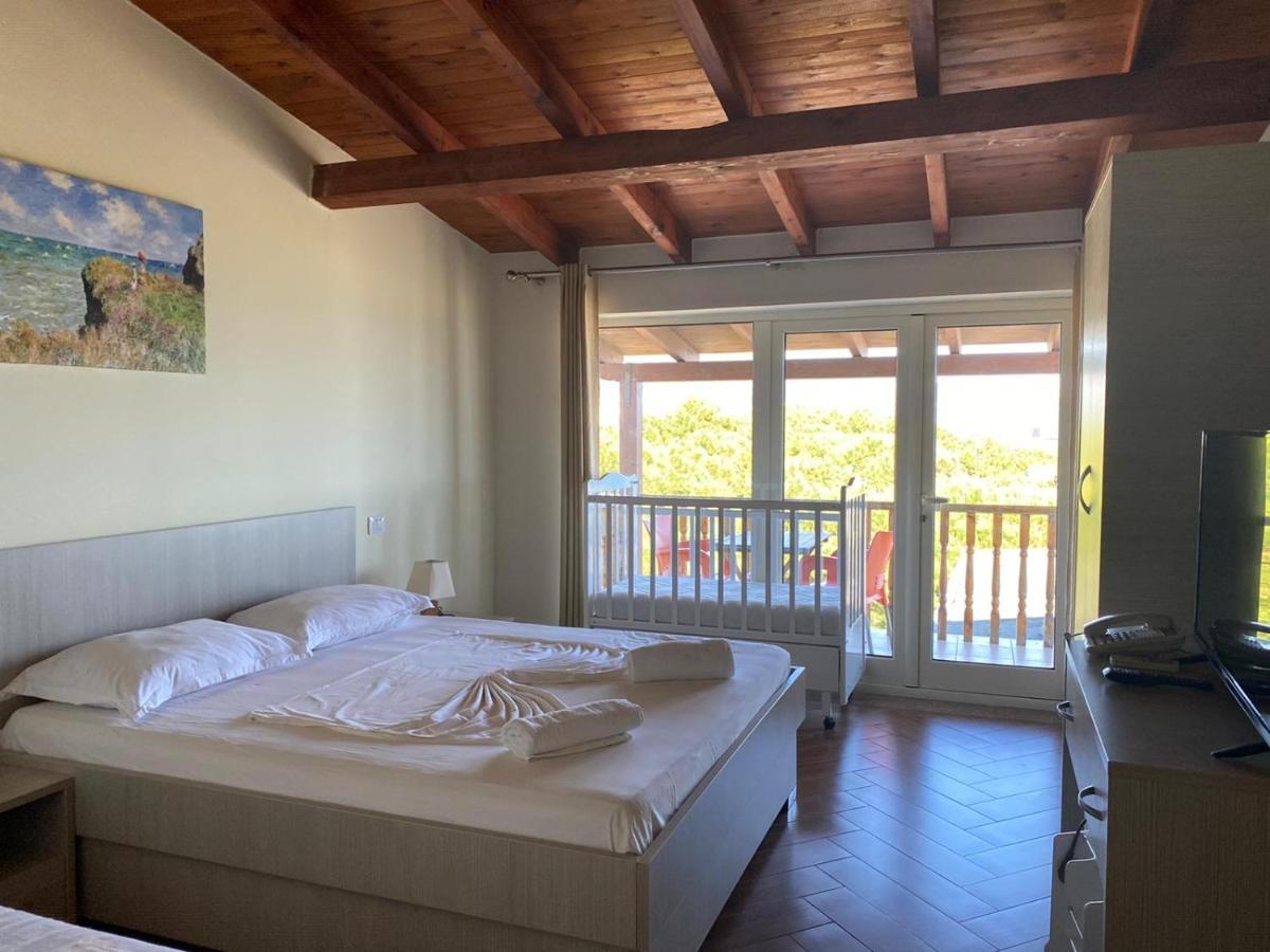 Freskia Resort Velipojë Exteriör bild